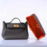 Hermes 24/24 29 Étain Cuir Swift et Togo Métal Doré