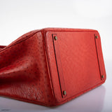 Sac Hermes Birkin 40 Autruche Rouge Vif avec Finitions Dorées - 1993, Cercle W