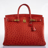 Sac Hermes Birkin 40 Autruche Rouge Vif avec Finitions Dorées - 1993, Cercle W