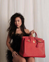 Sac Hermes Birkin 40 Autruche Rouge Vif avec Finitions Dorées - 1993, Cercle W