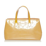 Sac Wilshire PM en cuir verni Louis Vuitton (SHG-27789)